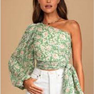 Lulu’s Grow Toward Love Green Floral Print Pleated One-Shoulder Top